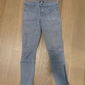 BDG Size 27 Jeans - Light Blue